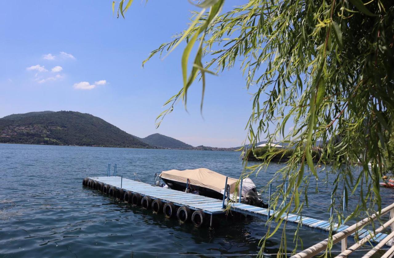 La Finestra "Sul Lago" Predore Eksteriør bilde